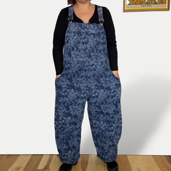 Gap Ultrasoft Denim Horseshoe overalls floral print size XXL NWT - Picture 2 of 9